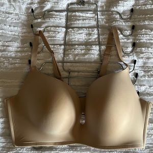 40D Maidenform Bra
